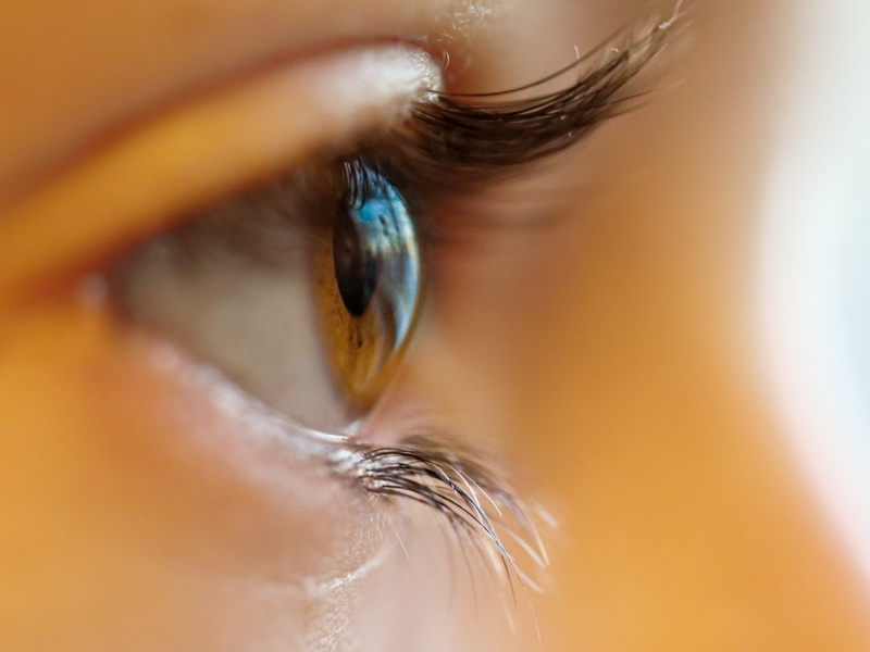 Contact Lenses in Passport Photos: Guidelines and Tips